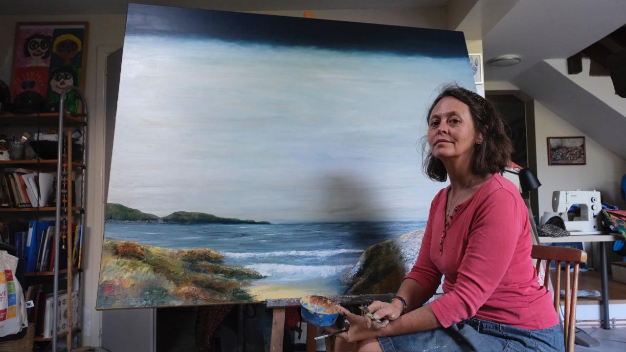 About_us_Painting_for_an_education_artist_Gelise